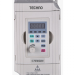 اینورتر Techno مدل TC100-00004S2ولتاژ 230 ولت تک فاز توان  0.4 کیلو وات